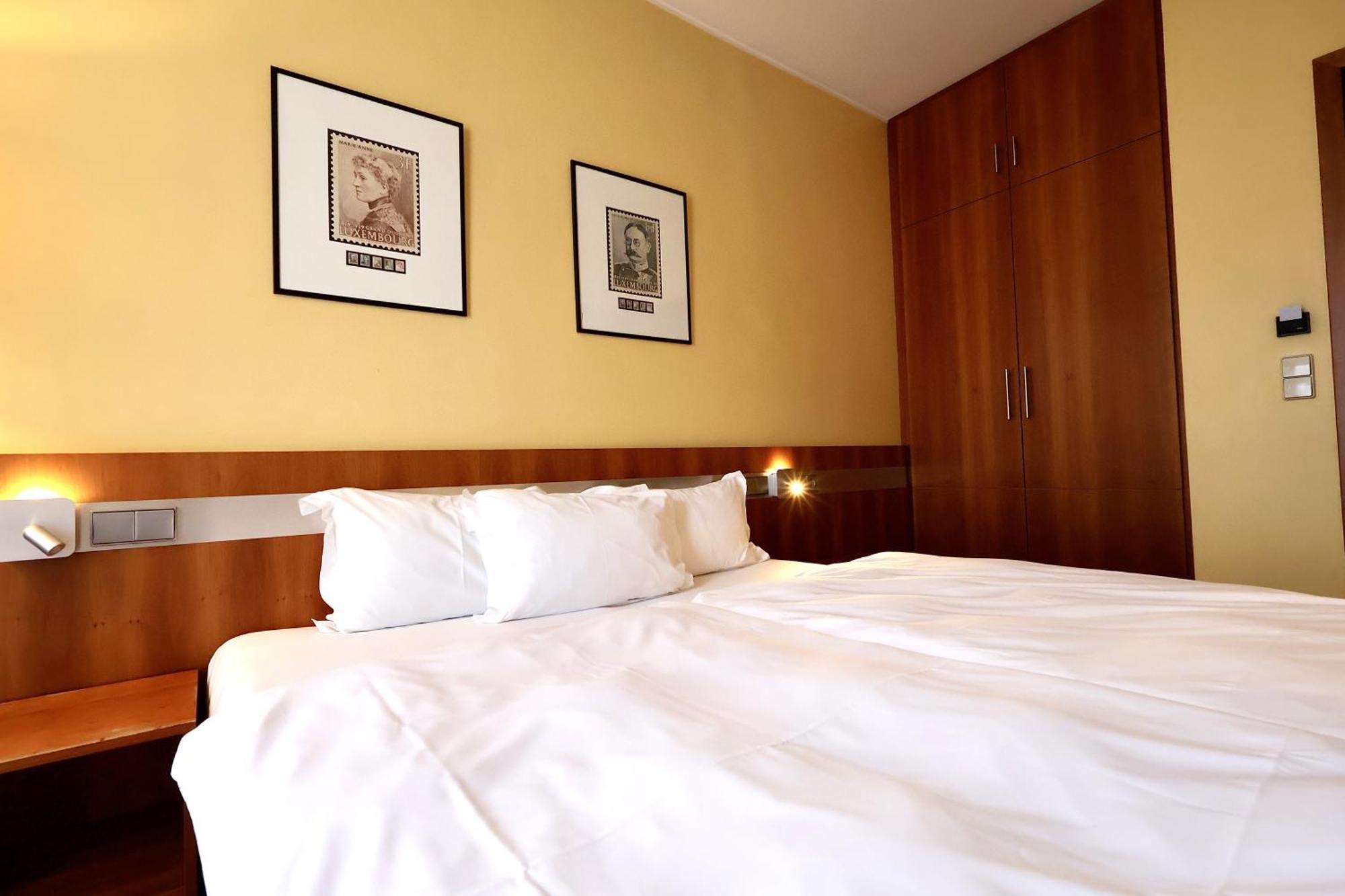 Hotel NO ONE ! Esch an der Alzette Exterior foto